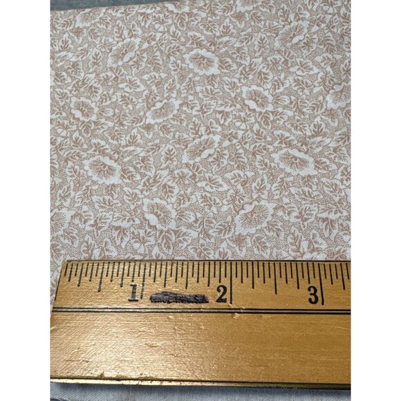 Floral Beige & Cream Fabric 15" X 37" Cotton Sewing & Crafting Material - Picture 3 of 6